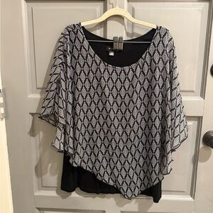 AB Studio Boho Black and White Women's Top sz X Large